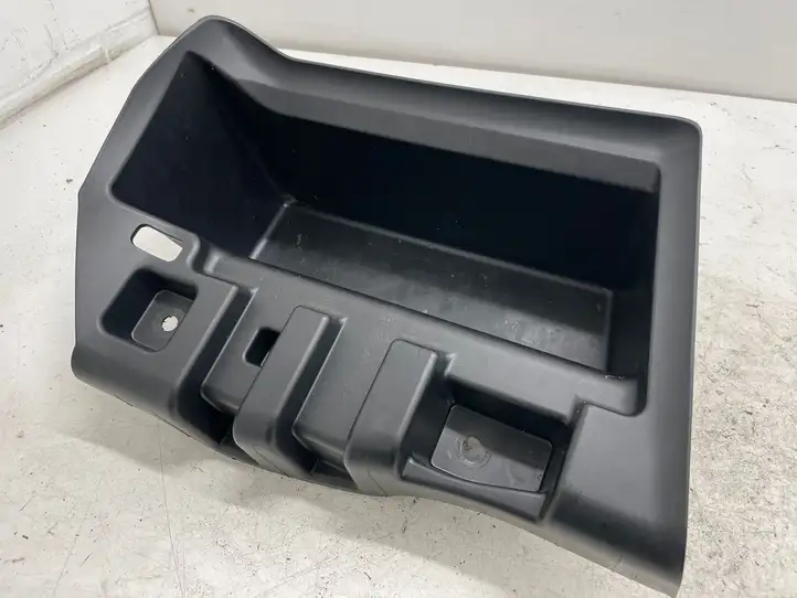 BMW 5 G30 G31 (2016 - ) 7373580 Прочая отделка багажника — фото 1