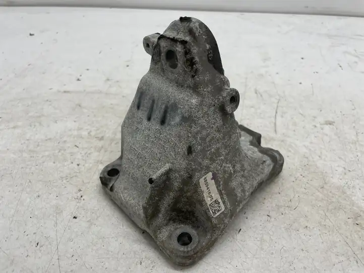 BMW 1 F20 F21 (2011 - 2019) 6859406 Кронштейн двигателя — фото 1