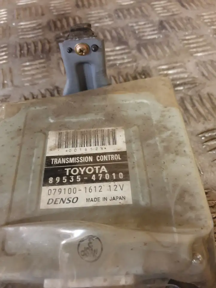 Toyota Prius (XW20) (2003 - 2009) 8953547010 Блок управления АКПП — фото 4
