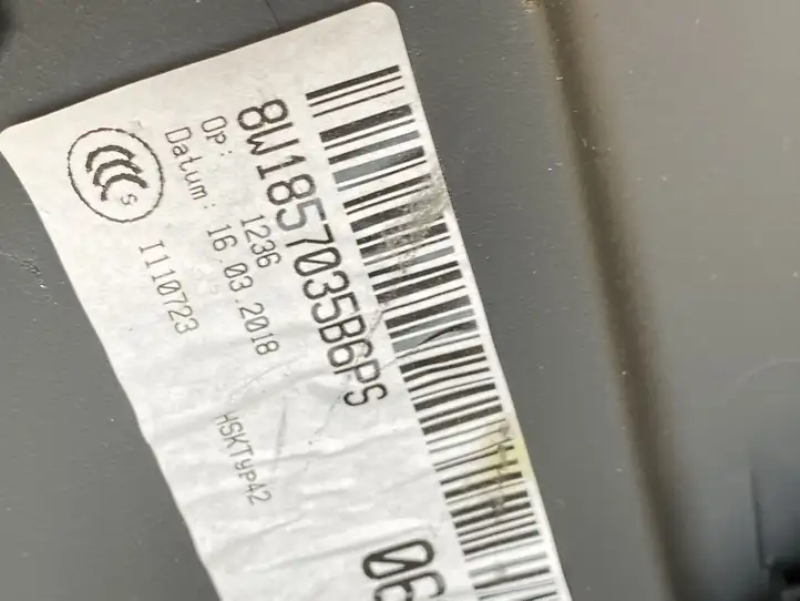 Audi A4 S4 B9 (2015 - 2019) 8W1857035B Бардачок в сборе — фото 7