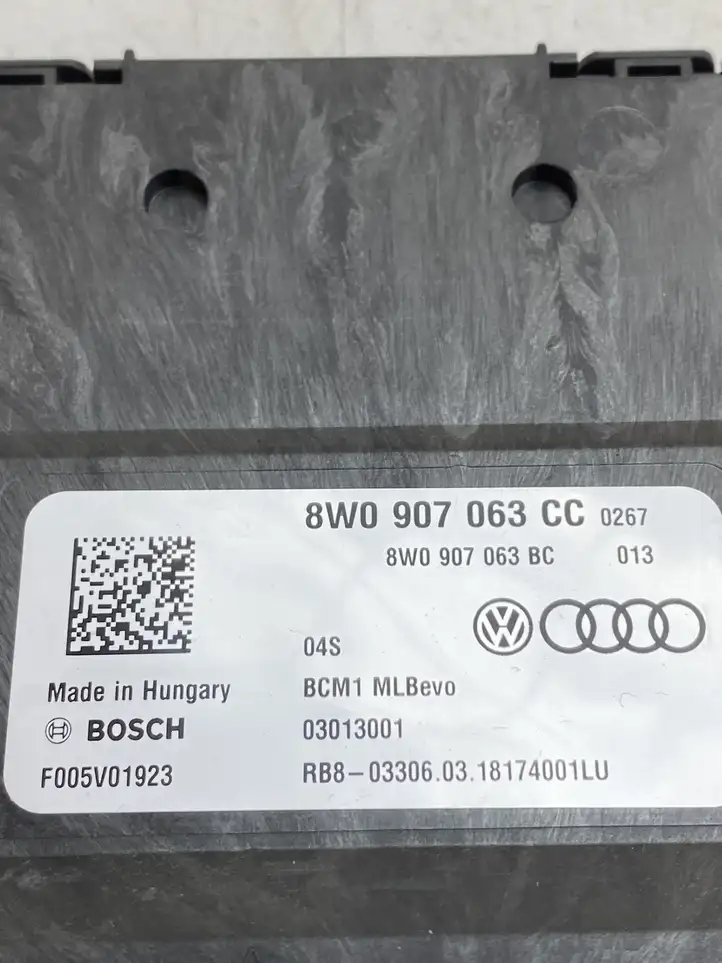 Audi A4 S4 B9 (2015 - 2019) 8W0907063CC Модуль комфорта — фото 3