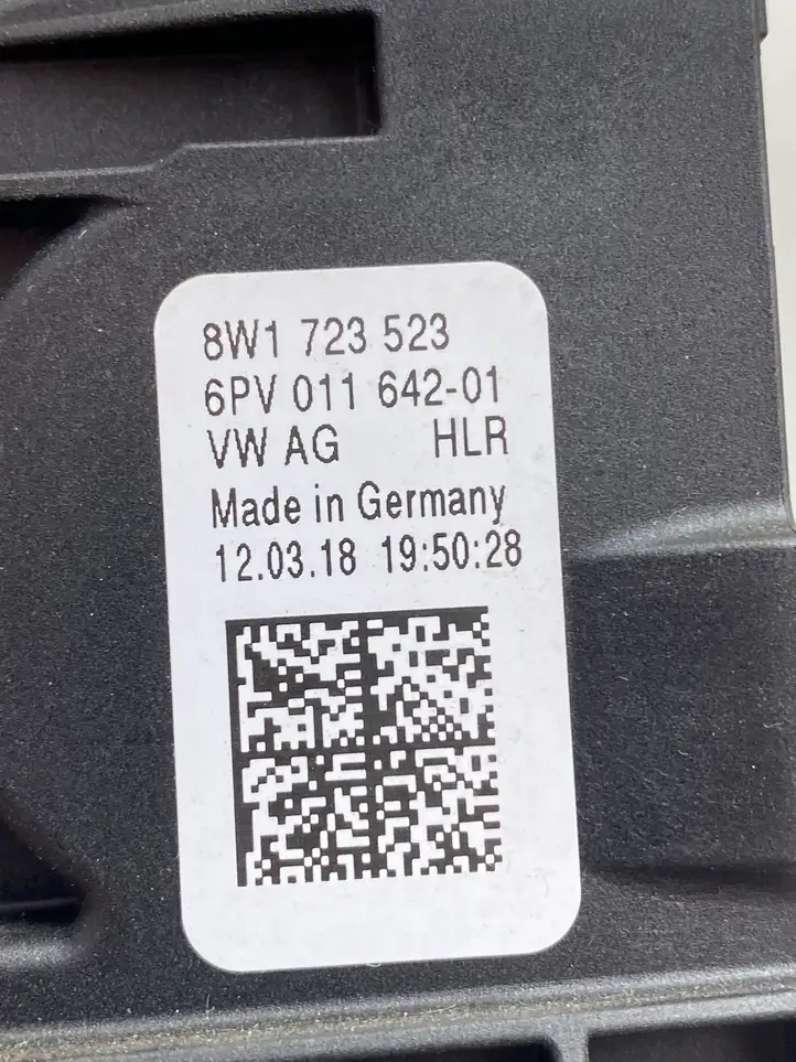 Audi A4 S4 B9 (2015 - 2019) 8W1723523 Педаль акселератора — фото 3