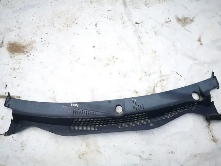 Dodge Caliber (2006 - 2012) 05303815af Жабо стеклоочистителей — фото 1