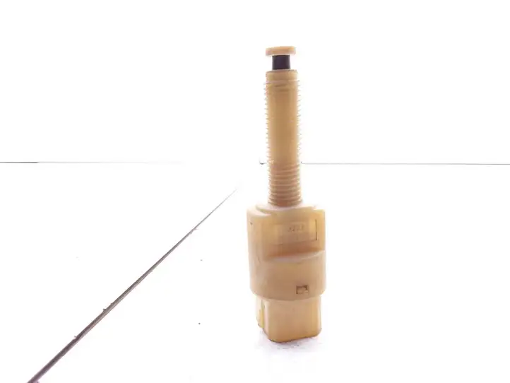 Audi A6 (1997 - 2001)  4A0945515A Датчик тормозной педали