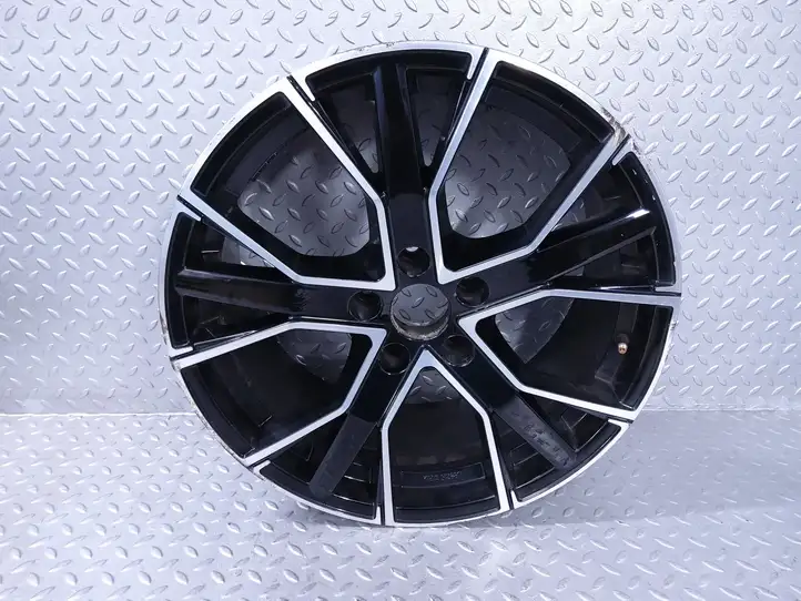 Volkswagen PASSAT B8 (2015 - ) KBA52687 Легкосплавный колесный диск R18 — фото 1