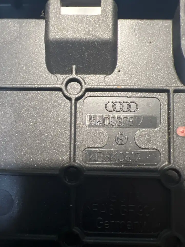 Audi Q5 SQ5 (2008 - 2012) 8K0937517 Клеммный узел плюсовых проводов — фото 4