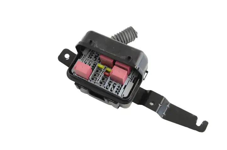 Alfa Romeo Stelvio Type 949 (2017 - )   Ящик предохранителей (комплект)