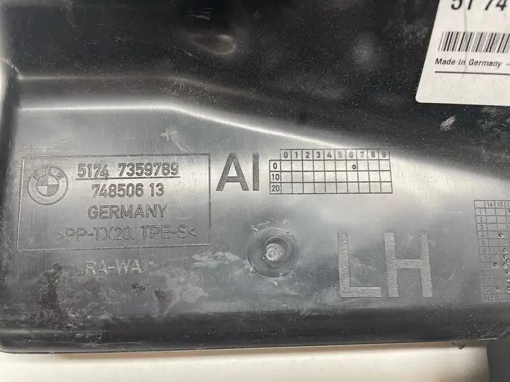 BMW 7 G11 G12 (2015 - 2022) 7359789 Дефлектор воздуха — фото 2