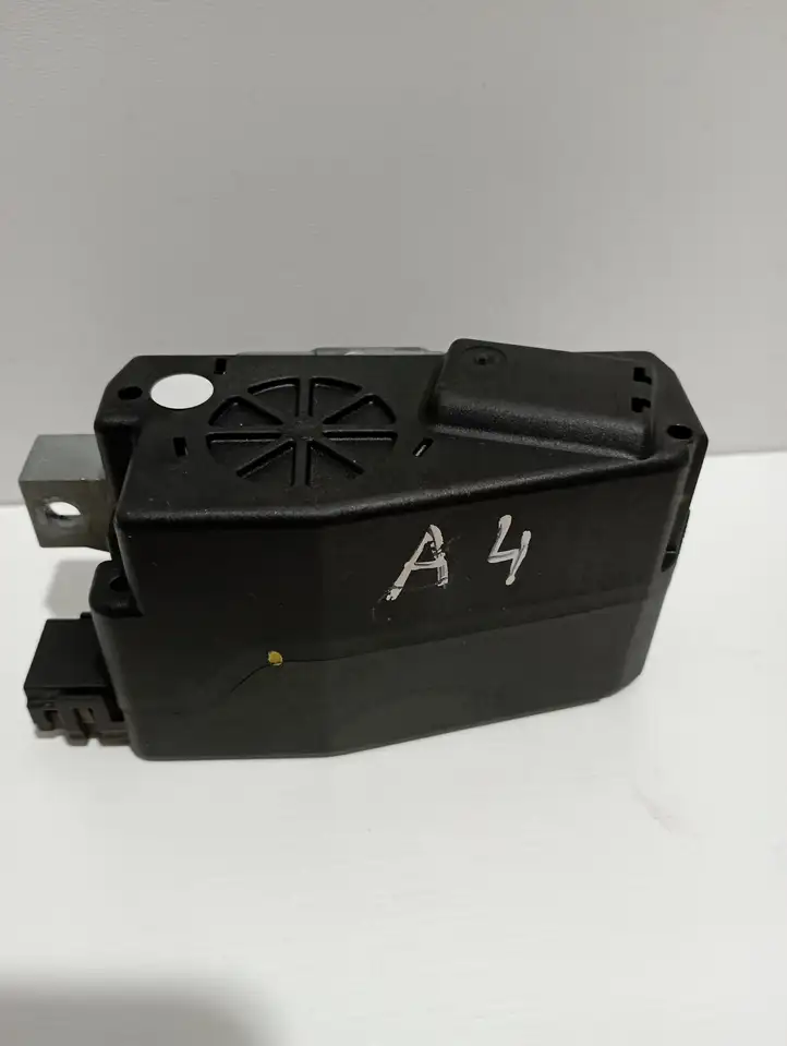 Audi A4 S4 B7 8E 8H (2004 - 2009) 8K0905852D Блокиратор руля — фото 2