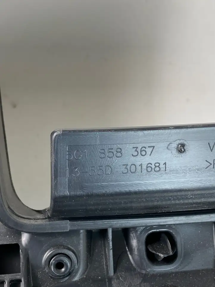 Volkswagen Golf VII (2013 - 2019) 5G1858365 Нижняя отделка панели приборов — фото 2