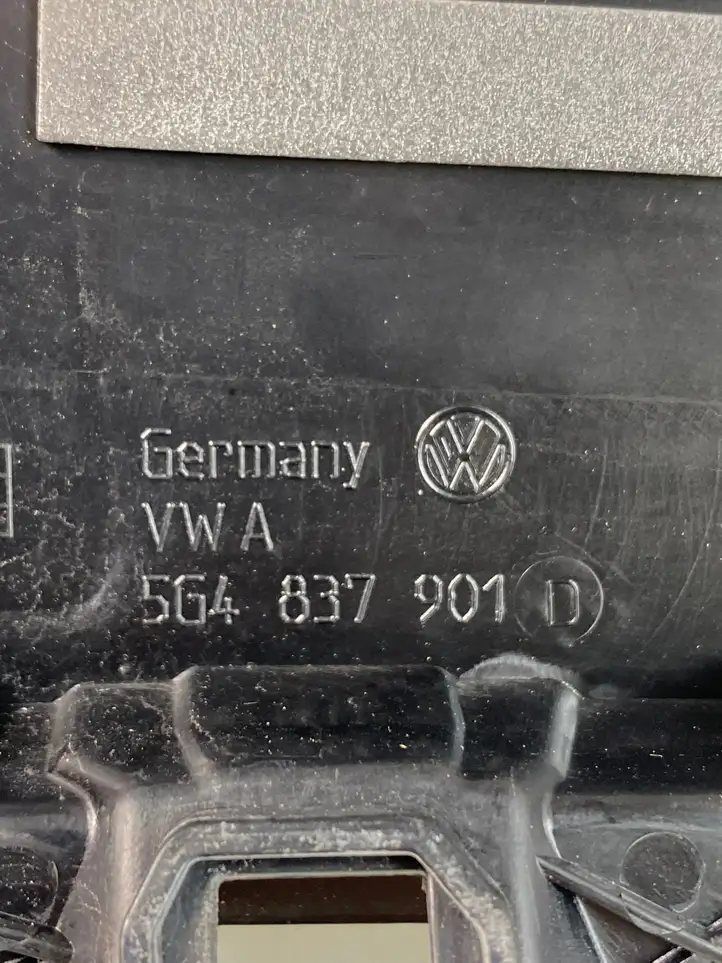 Volkswagen Golf VII (2013 - 2019) 5G4837901 Прочая отделка передней двери — фото 8