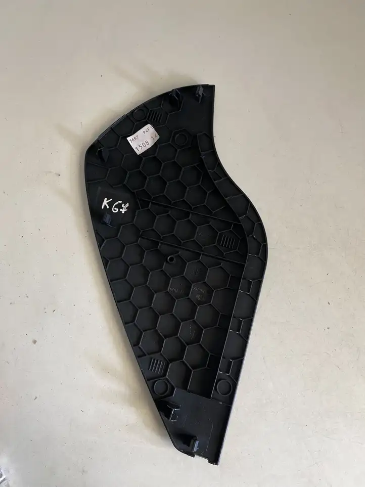 Volkswagen Golf VII (2013 - 2019) 5G1858217A Боковая отделка панели приборов — фото 3