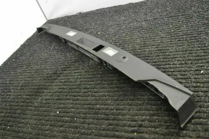 BMW 7 F01 (2008 - 2016) 7200035 Подсветка номера — фото 3