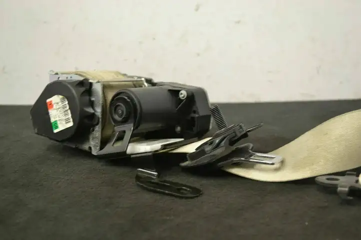 BMW 7 F01 (2008 - 2016) 7328247 Передний ремень безопасности — фото 7