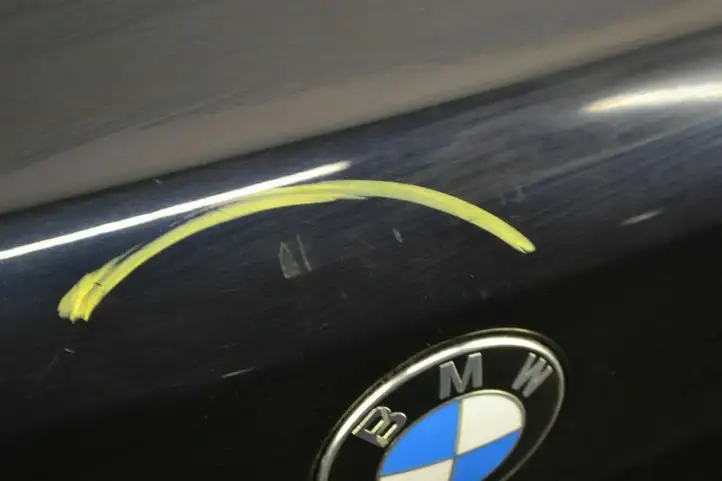 BMW 7 F01 (2008 - 2016) Крышка багажника — фото 4
