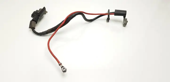 Volkswagen Caddy (2010 - 2015) 1K0971920 Плюсовой провод аккумулятора — фото 1