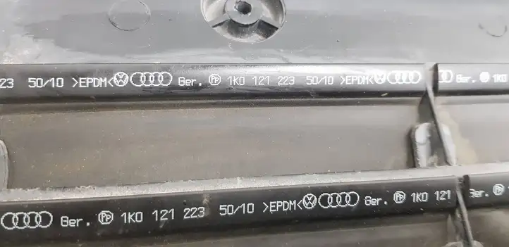 Volkswagen Caddy (2010 - 2015) 1K0121207BC Дифузор радиатора — фото 2