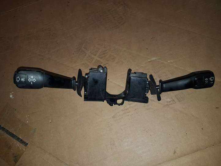 BMW 5 E39 (1996 - 2003)  32311162088 Комплект ручек