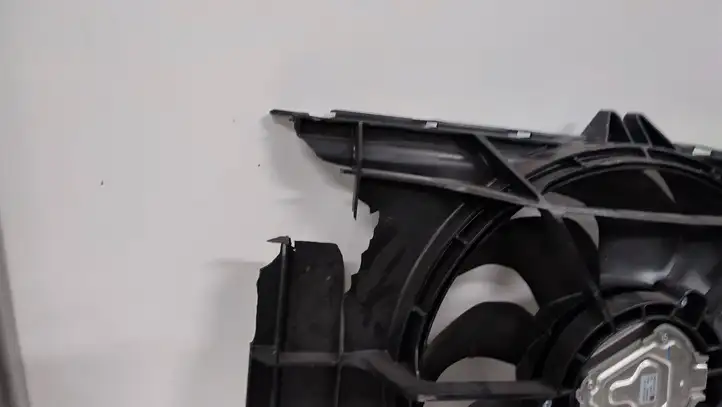 Tesla Model Y (2019 - 2024) 149417400A Электровентилятор радиатора — фото 5