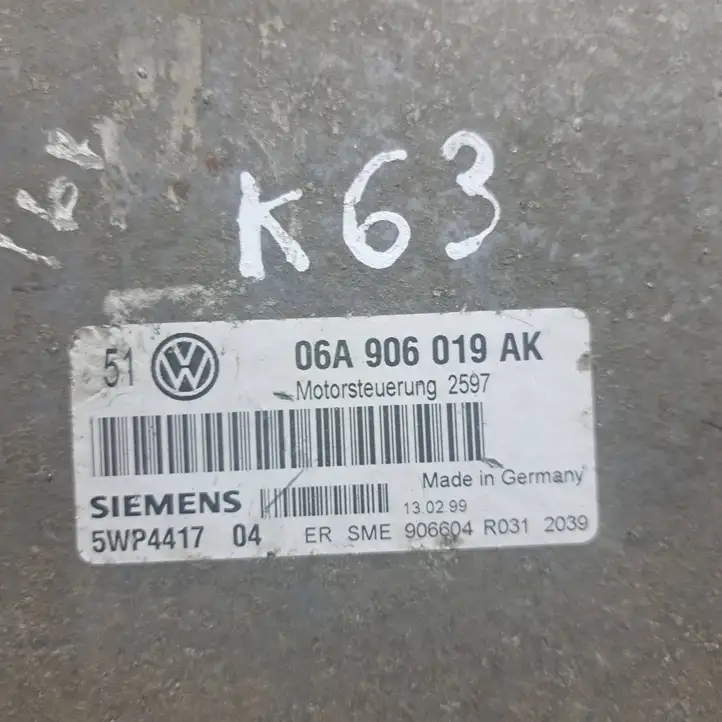 Volkswagen PASSAT B7 (2011 - 2014) 06A906019AK Блок управления двигателем (ЭБУ) — фото 2