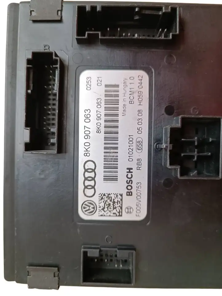 Audi A4 S4 B8 8K (2007 - 2011) 8K0907063 Модуль комфорта — фото 2
