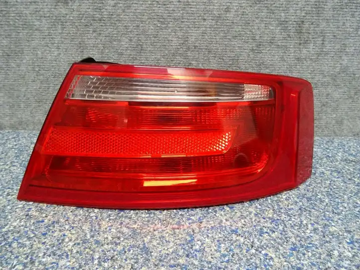 Audi A5 8T 8F (2011 - 2016) 8T0945096 Задний фонарь в кузове — фото 1