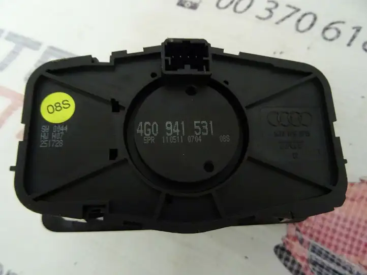 Audi A7 S7 4G (2010 - 2014) 4G0941531 Включатель фонарей — фото 2