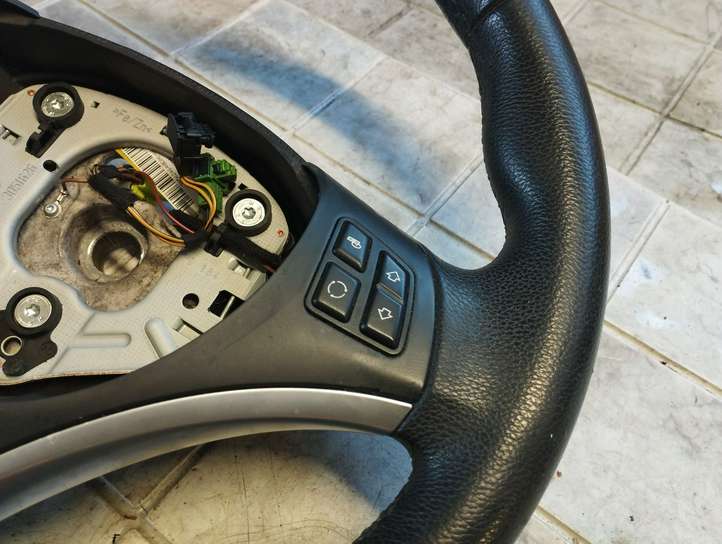 BMW 1 E81 E87 (2004 - 2011)  6769894 Руль