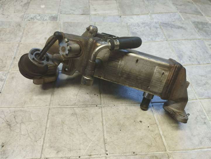 BMW 1 E81 E87 (2004 - 2011)  781016603 Охладитель EGR