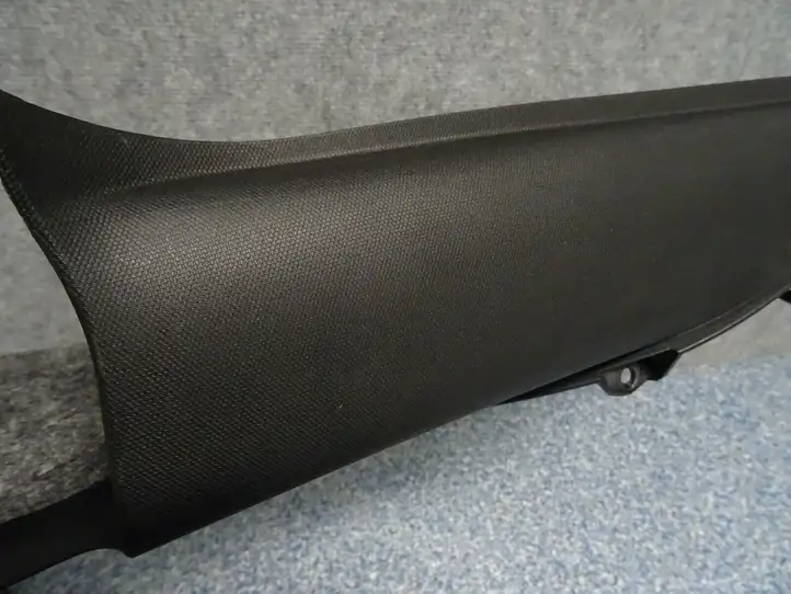 BMW X3 G01 (2018 - 2024) Верхняя обшивка стойки D — фото 4