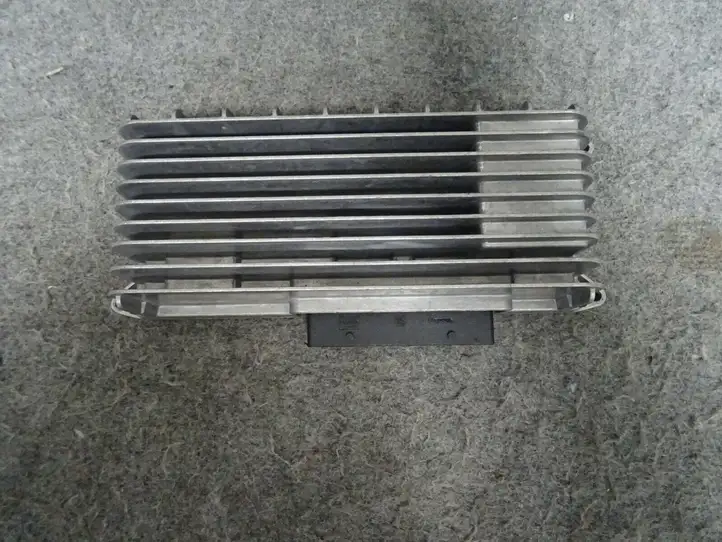 Audi A4 S4 B8 8K (2011 - 2015) 8T0035223AH Усилитель звука — фото 4