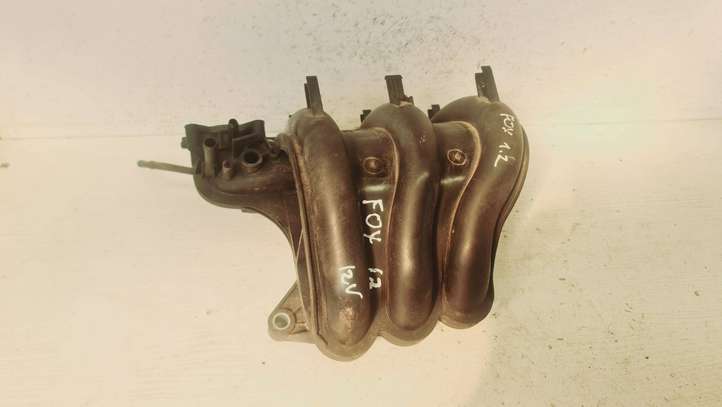 Volkswagen Fox (2005 - 2009)  03D129766L Впускной коллектор