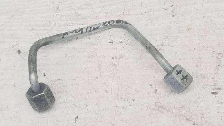 Audi A4 (2007 - 2011)  070926 Трубка (трубки) для подачи топлива в жиклеры