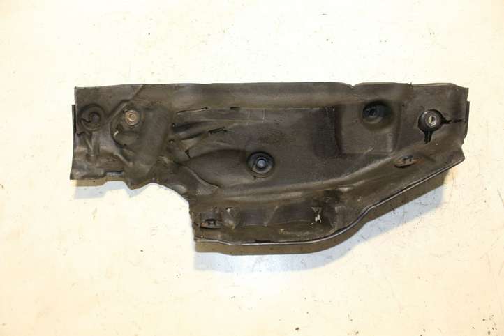 BMW X5 E70 (2006 - 2013)  7788912 Другая деталь отсека двигателя