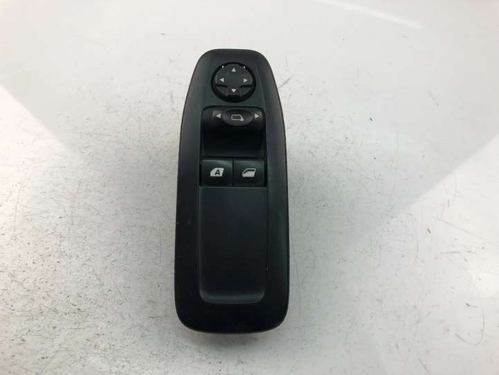 Peugeot 208 (2012 - 2015)  96751127ZD Кнопка стеклоподъемников