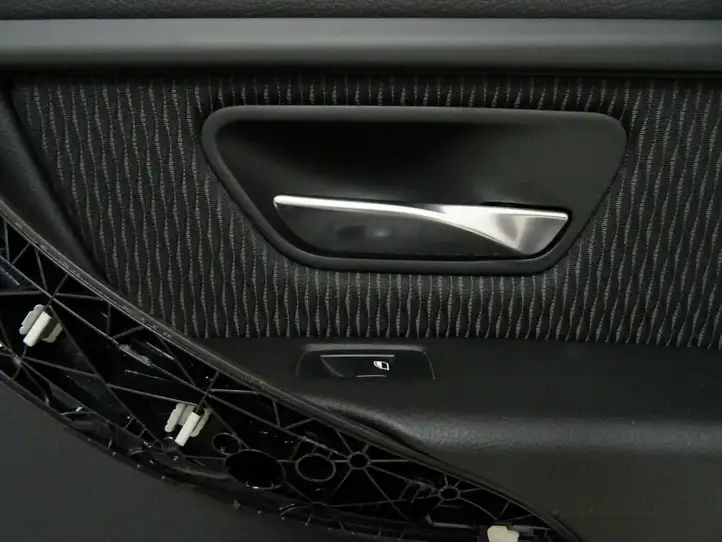 BMW 3 F30 F35 F31 (2012 - 2018) 7394432 Обшивка задней двери — фото 2