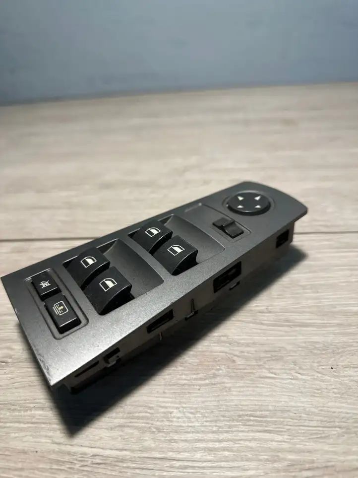 BMW 7 E65 E66 (2001 - 2008) 6917105 Кнопка стеклоподъемников — фото 2