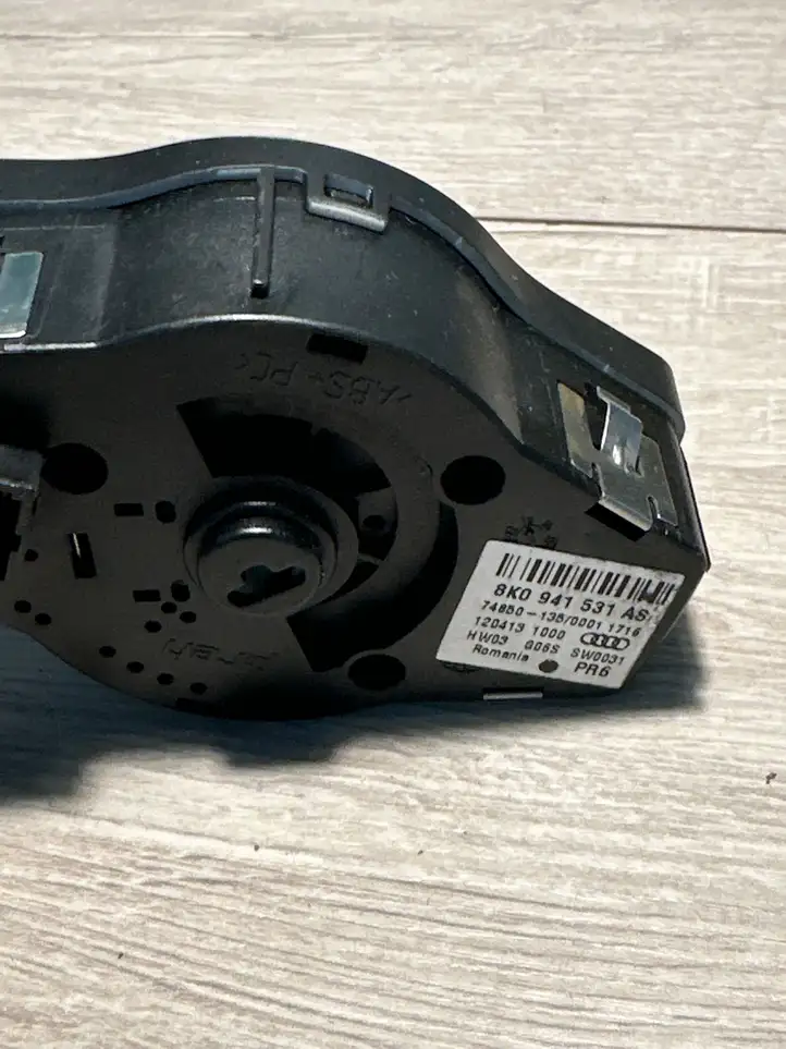 Audi A4 S4 B8 8K (2007 - 2011) 8K0941531AN Включатель фонарей — фото 2