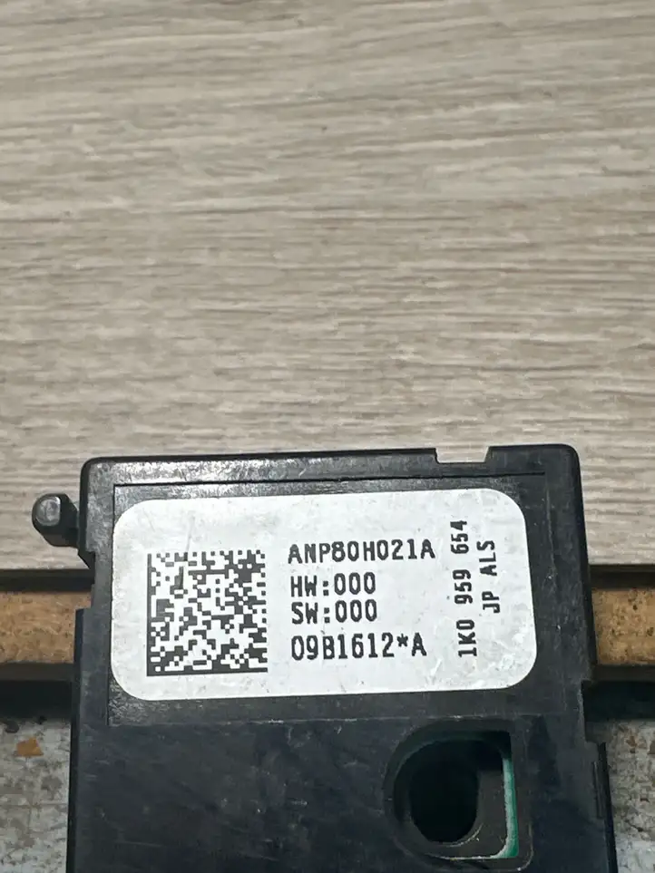 Volkswagen PASSAT B7 (2011 - 2014) 1K0959654 Датчик угла поворота руля — фото 2