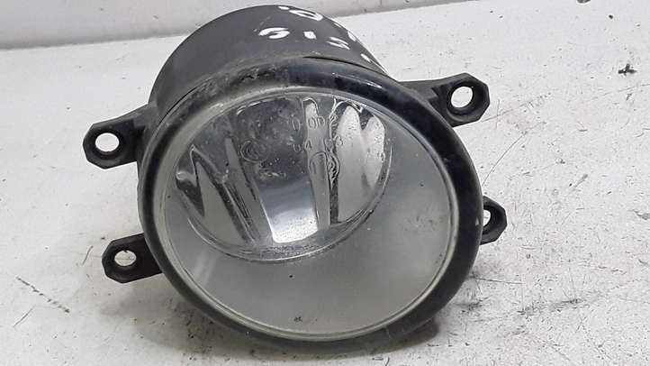 Toyota Avensis T270 (2009 - 2012)  812100D041 Передняя противотуманная фара