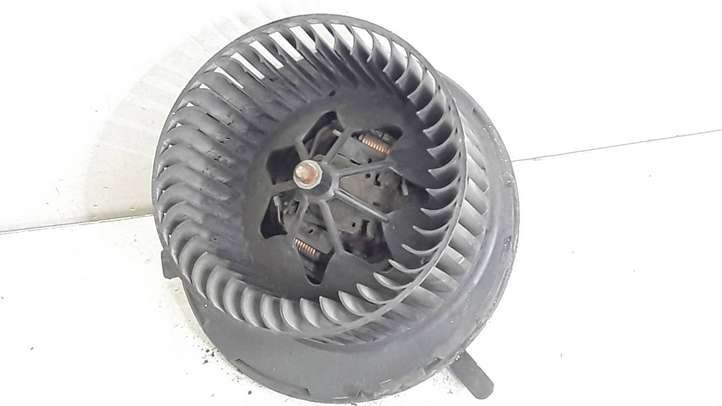 Volkswagen PASSAT B6 (2005 - 2010)  983227A Вентилятор печки