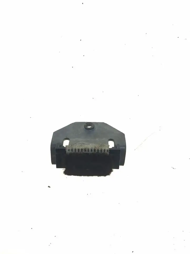 Subaru Forester SG (2006 - 2008) 62304FC000 Рамка стекла передней двери — фото 2