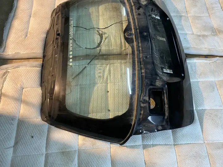 Subaru Outback (2003 - 2007) 60809AG10B9P Крышка багажника — фото 5
