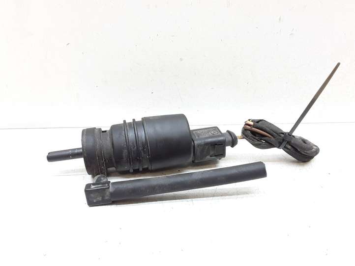 Mercedes-Benz E W211 (2002 - 2009)  A0335450228 Насос оконной жидкости (стекол)
