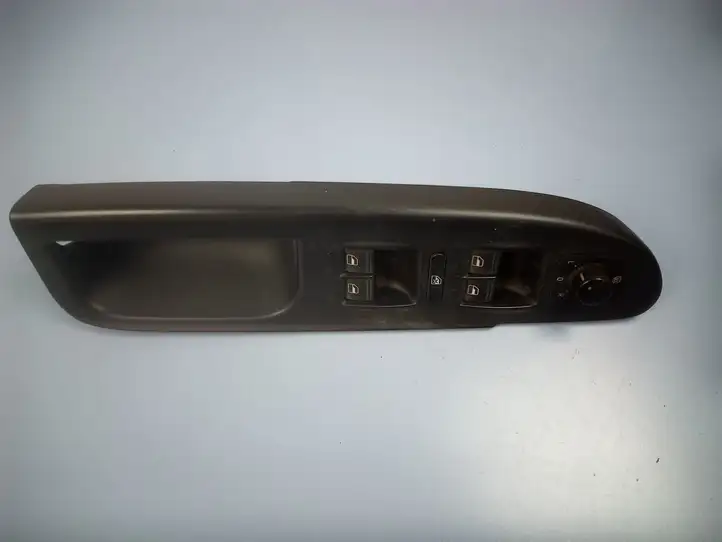Volkswagen PASSAT B6 (2005 - 2010) 1K4959565H Блок кнопок стеклоподъемников — фото 1