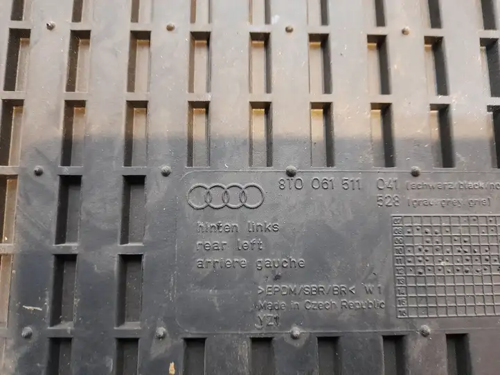 Audi A5 8T 8F (2011 - 2016) 8T0061511 Задний коврик салона — фото 2