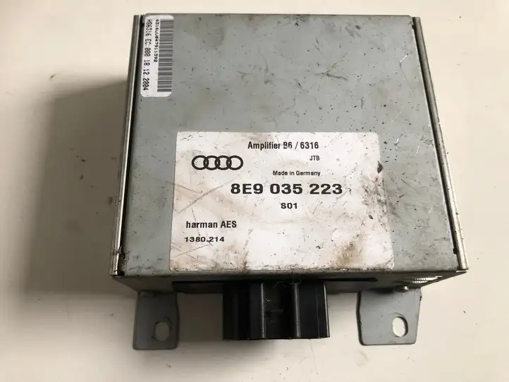 Audi A4 S4 B7 8E 8H (2004 - 2009) 8E9035223 Усилитель звука — фото 1