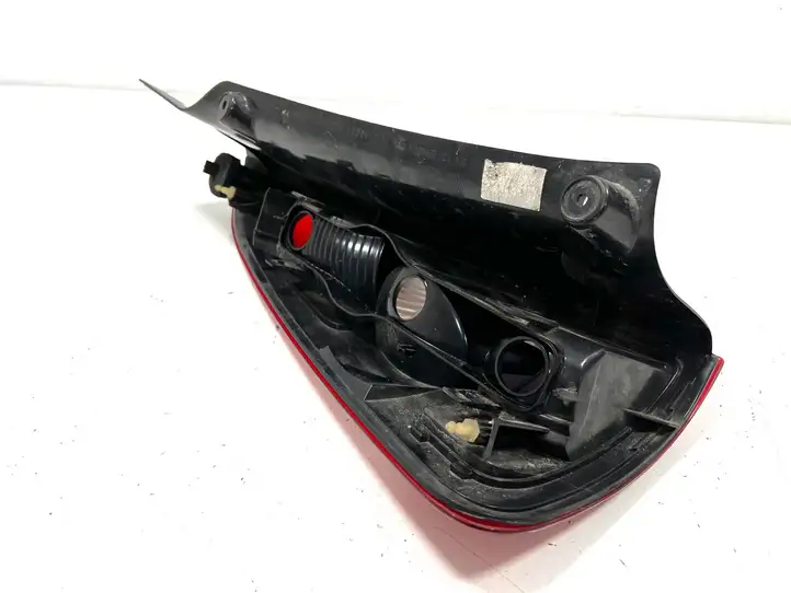 Renault Espace - Grand espace IV (2004 - 2014) 8200027152 Задний фонарь в кузове — фото 5