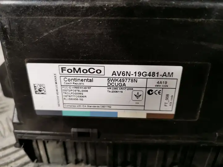 Ford Kuga II (2013 - 2019) AV6N19G481AM Модуль комфорта — фото 2