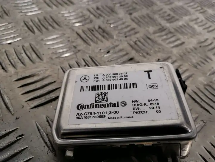Mercedes-Benz A W176 (2012 - 2018) A0009007607 Камера в лобовом стекле — фото 2